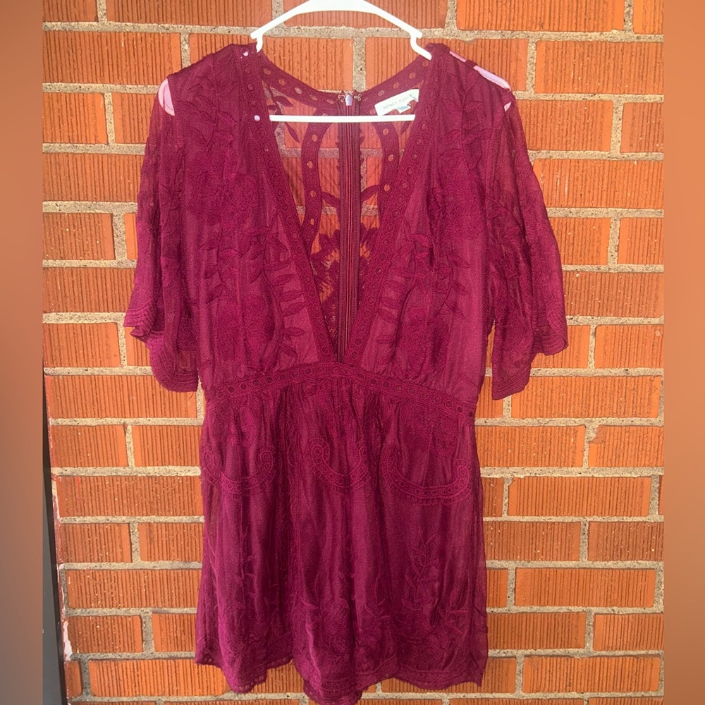 Lace Deep V-Neck Short-Sleeve Romper
